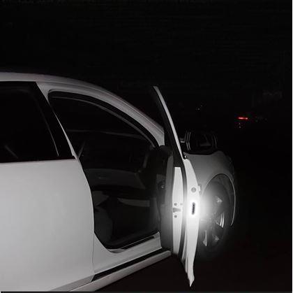 Reflexní samolepky na auto 4 ks - bílé